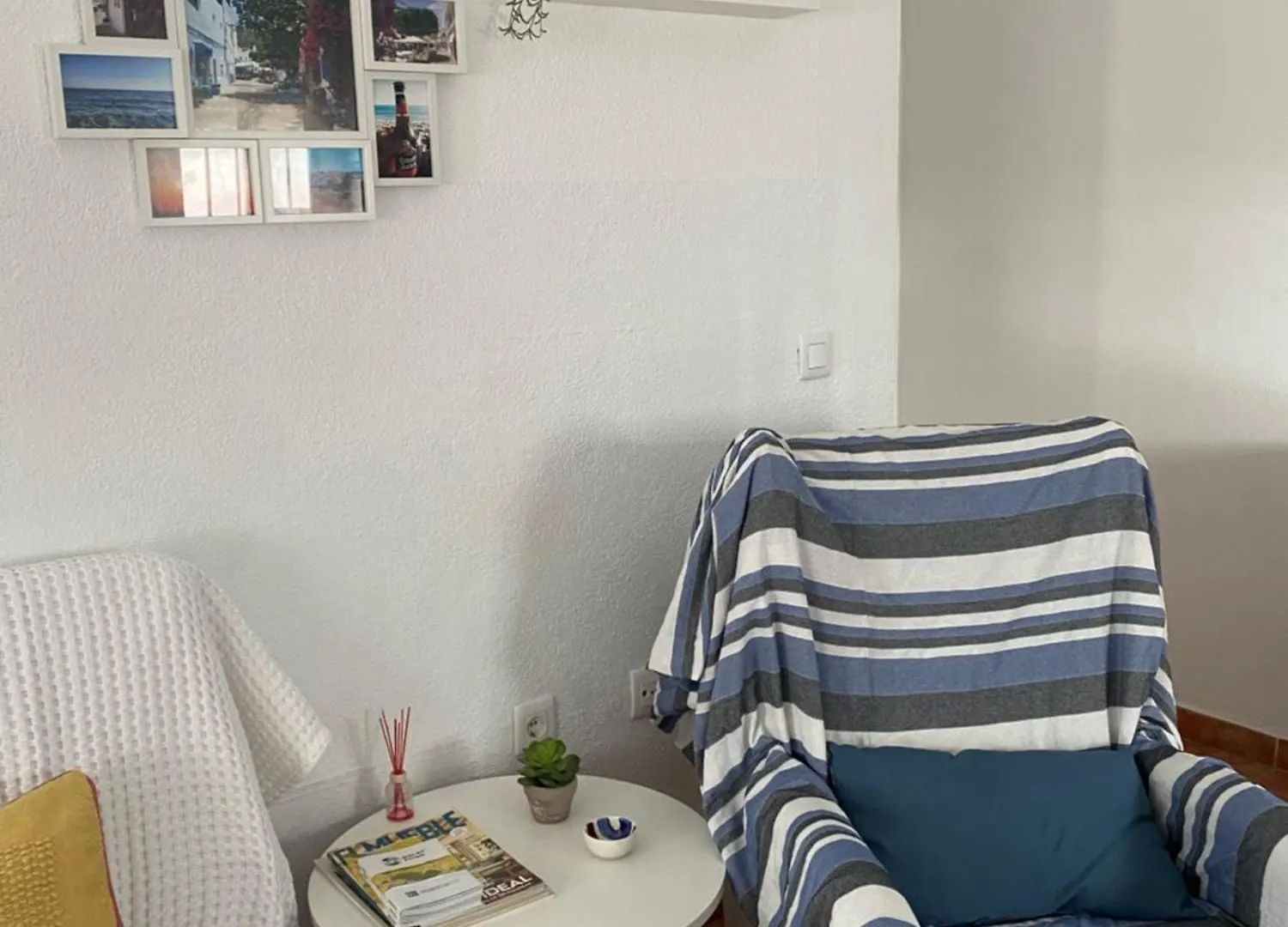 Casa Del Pez Vivienda A Pie De Calle En Agua Amarga A 250 Metros De La Playa 0*, Agua Amarga (Almeria)